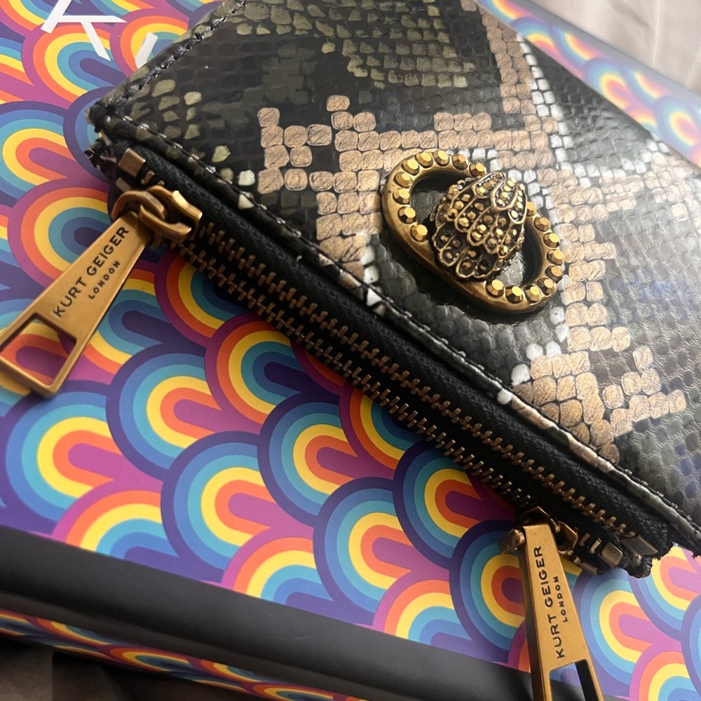 Kurt Geiger Snake Print Wallet - Picture 4 of 6